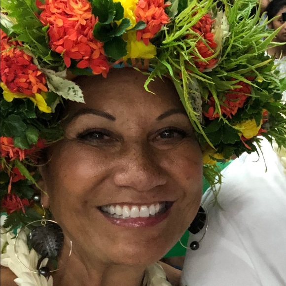 Meet your Posher, Hina - Picture 1 of 8